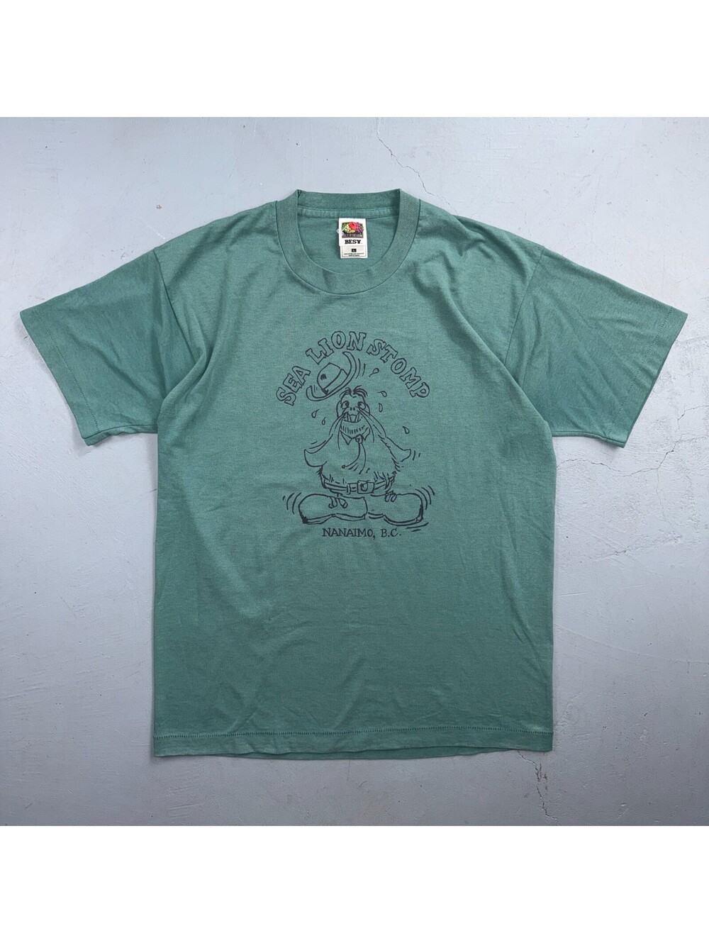 Sea Line Stomp 90s VTG T Shirt Nanaimo Canada Funny Cute Animal Graphic Cowboy